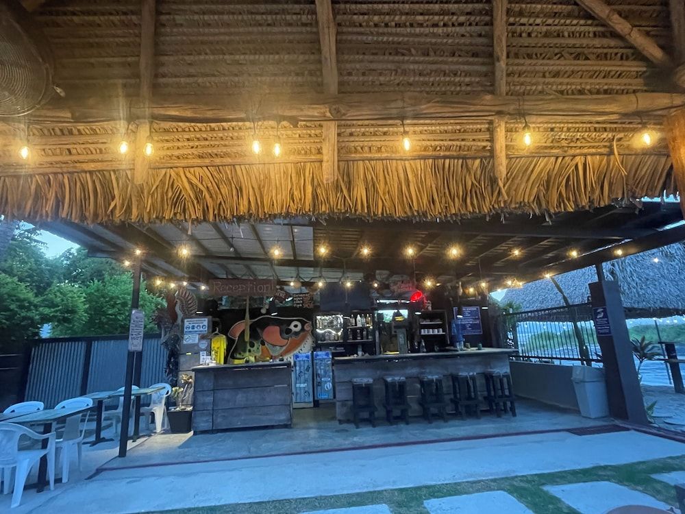 San Carlos Surf Resort Eco Lodge 2