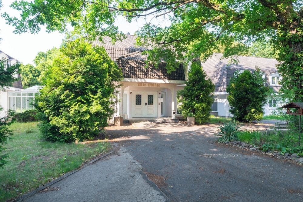 Waldhotel Schöneiche - Self-Check-in 3 estrelas em Schöneiche