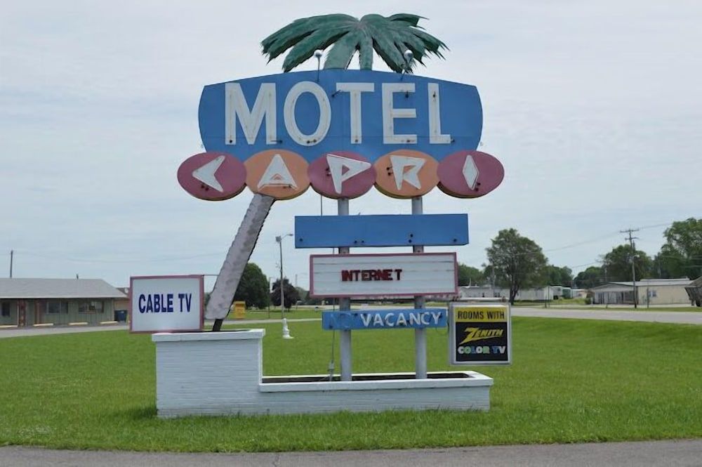 Capri Motel By Oyo Elwood Wathena 2 étoiles à Saint Joseph