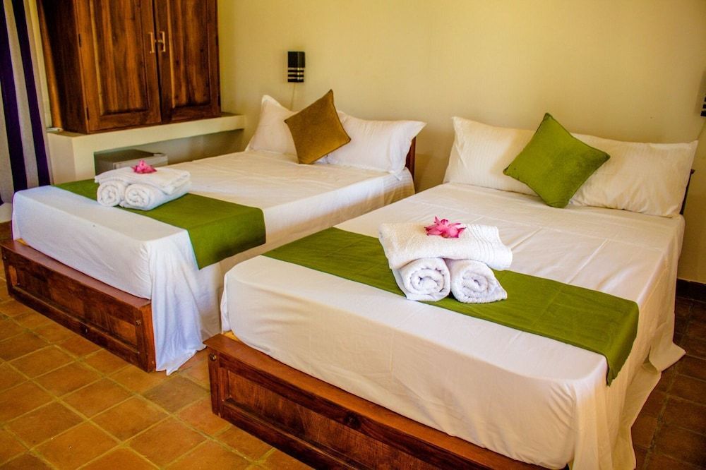 Tiara Elephant Lodge 3