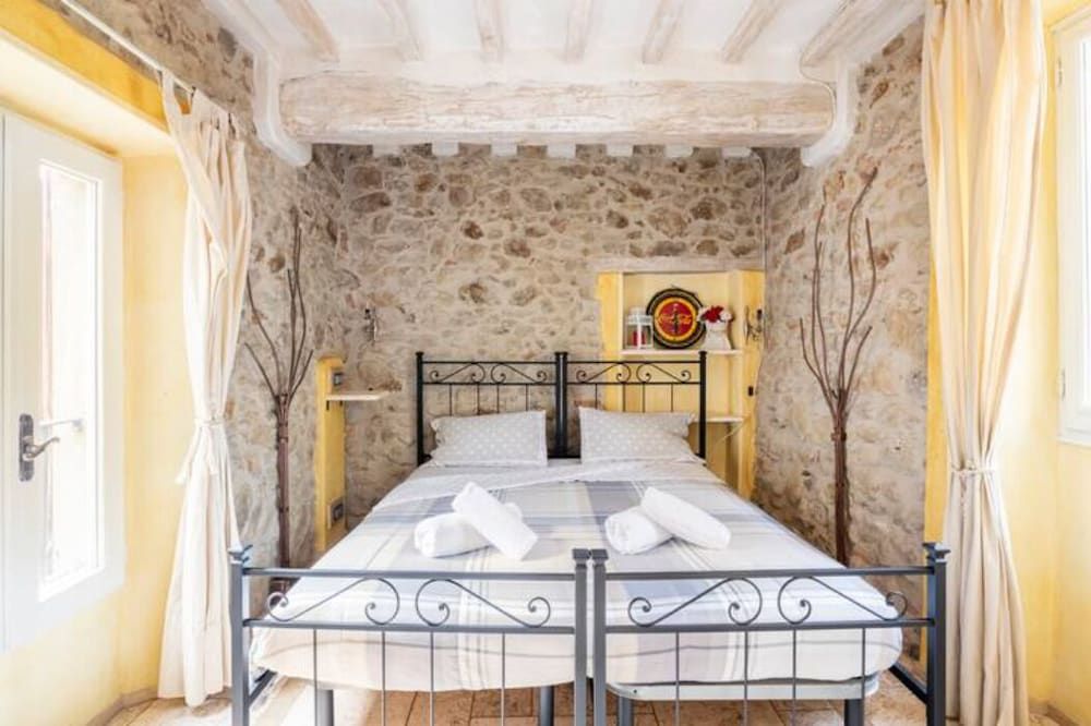 Villadaciahome -1 estrelas em Guiglia