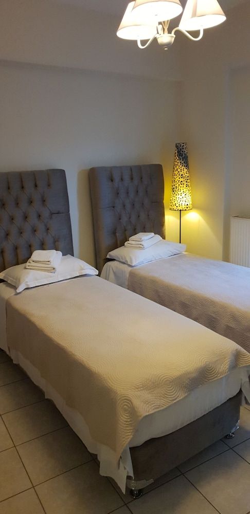 Alexias Apartments 3