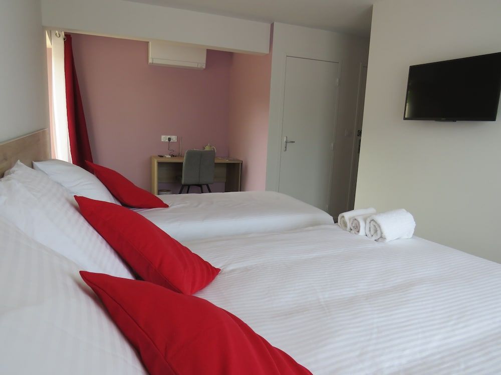 Hv Tel Les Jardins De Saulzet 2