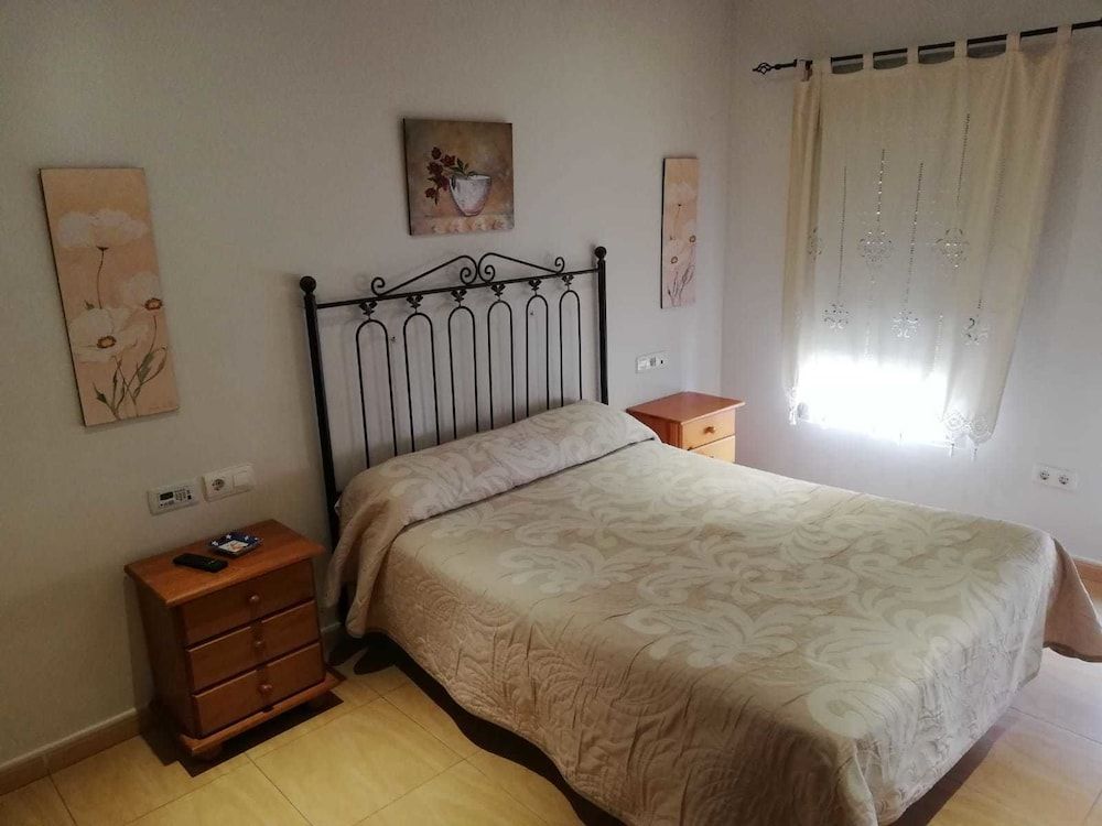 Hotel Delphos -1 estrelas em Moraleja