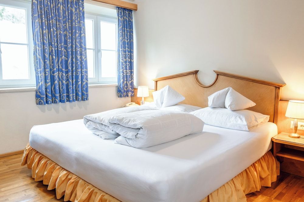 Schlosshotel Seewirt 2