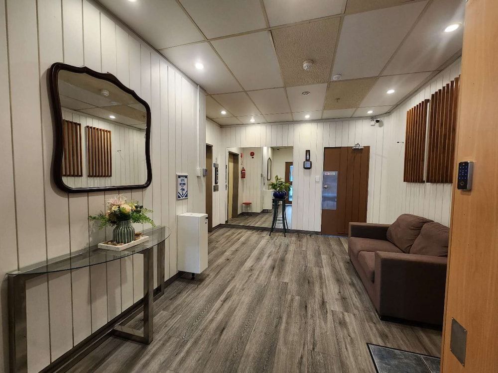 Oceanic Hostel 3
