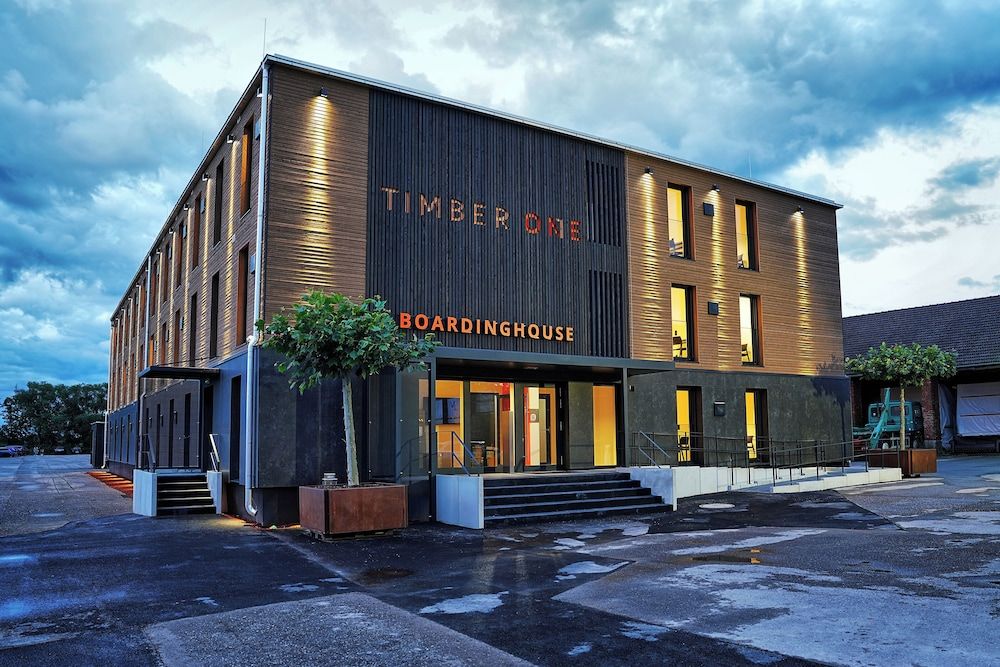 Timber One Boardinghouse Dorfen -1 estrelas em Dorfen