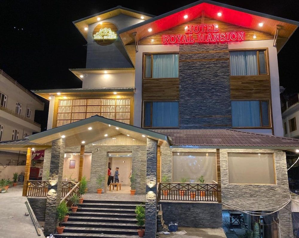 Royal Mansion 4 estrelas em Kulu