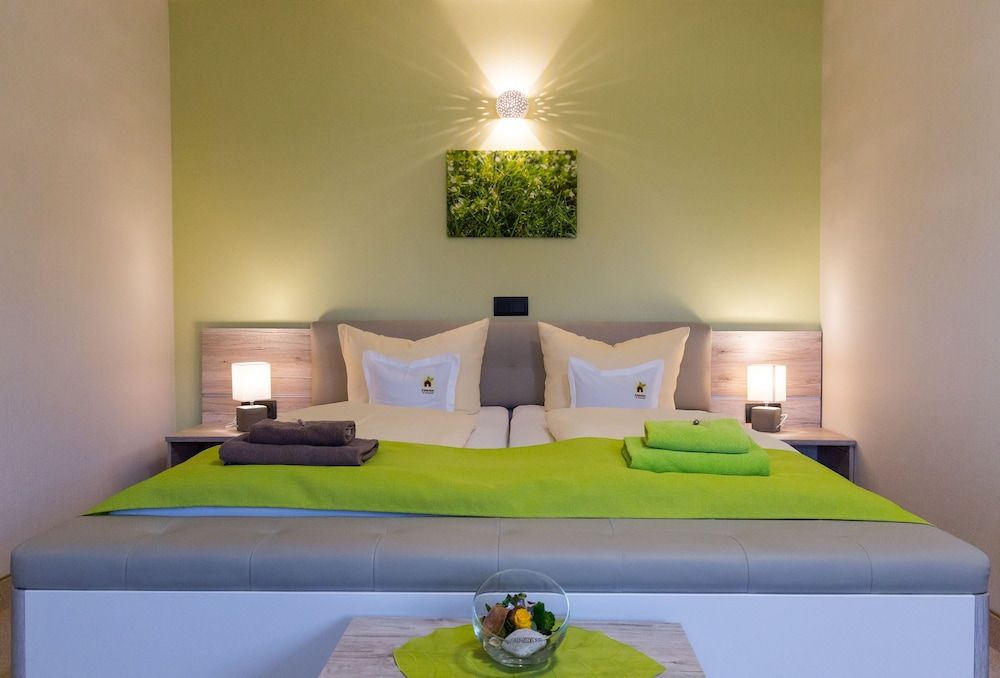 Krauterhotel Zur Klostergrotte 2