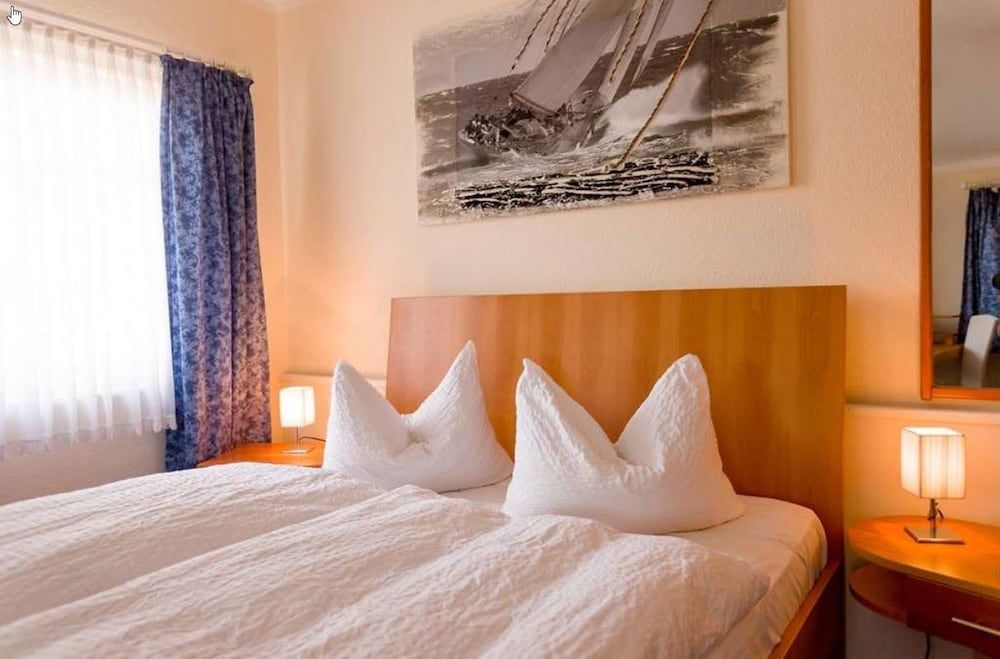 Hotel Restaurant Am Bodden 3