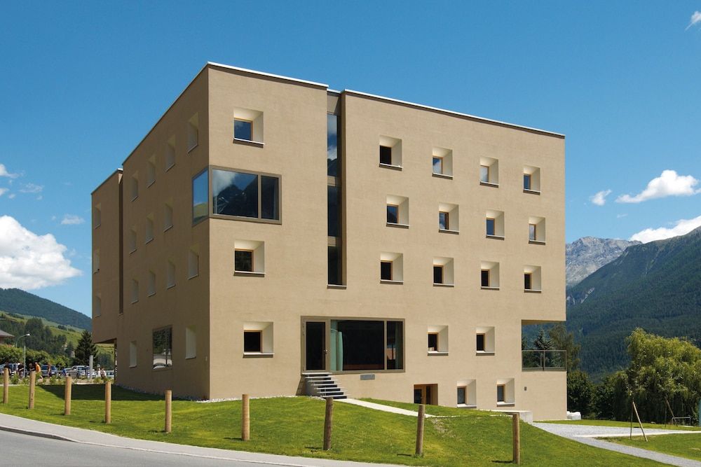 Youth Hostel Scuol -1 estrelas em Scuol