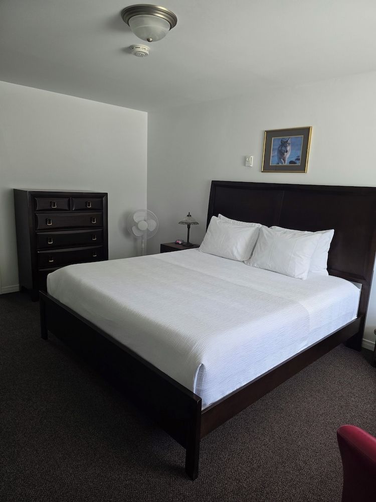 White Fang Motel 5 estrelas em Wawa