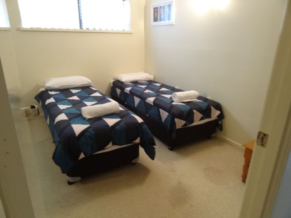 Gums Anchorage Apartments 3