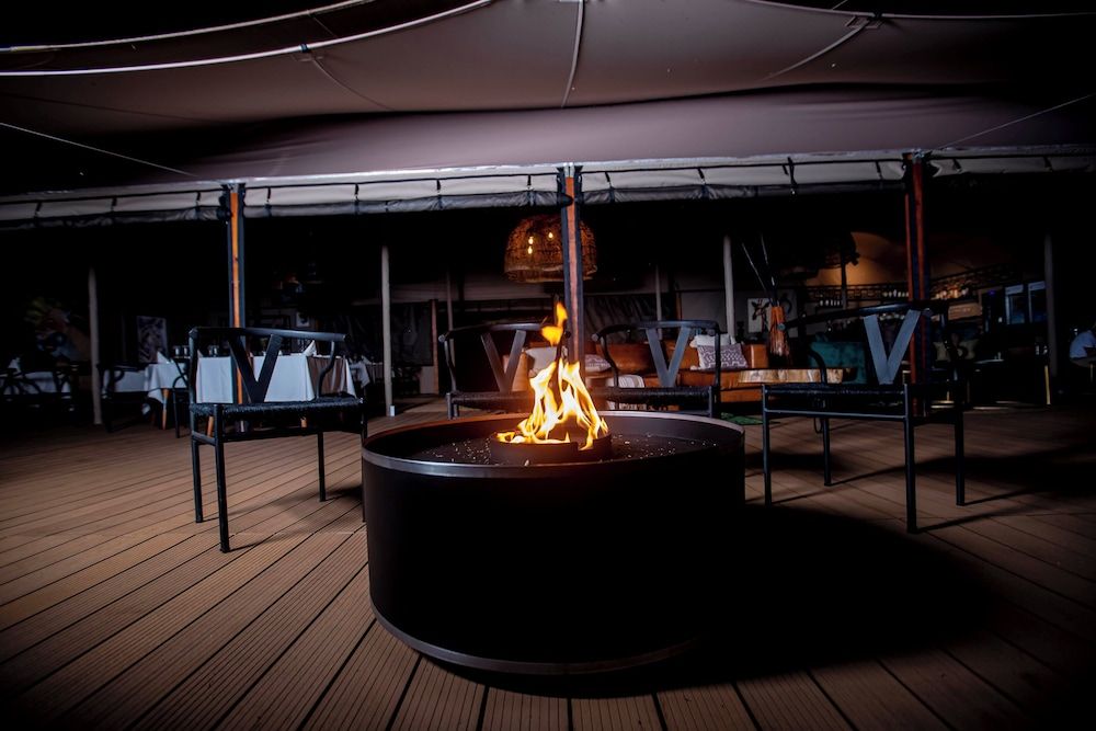 Escarpment Serengeti Luxury Camp 5 estrelas em Serengeti