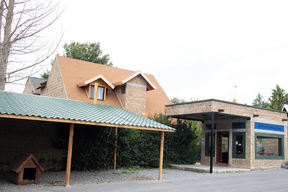 Cabañas Bungalos las Alazanas 2