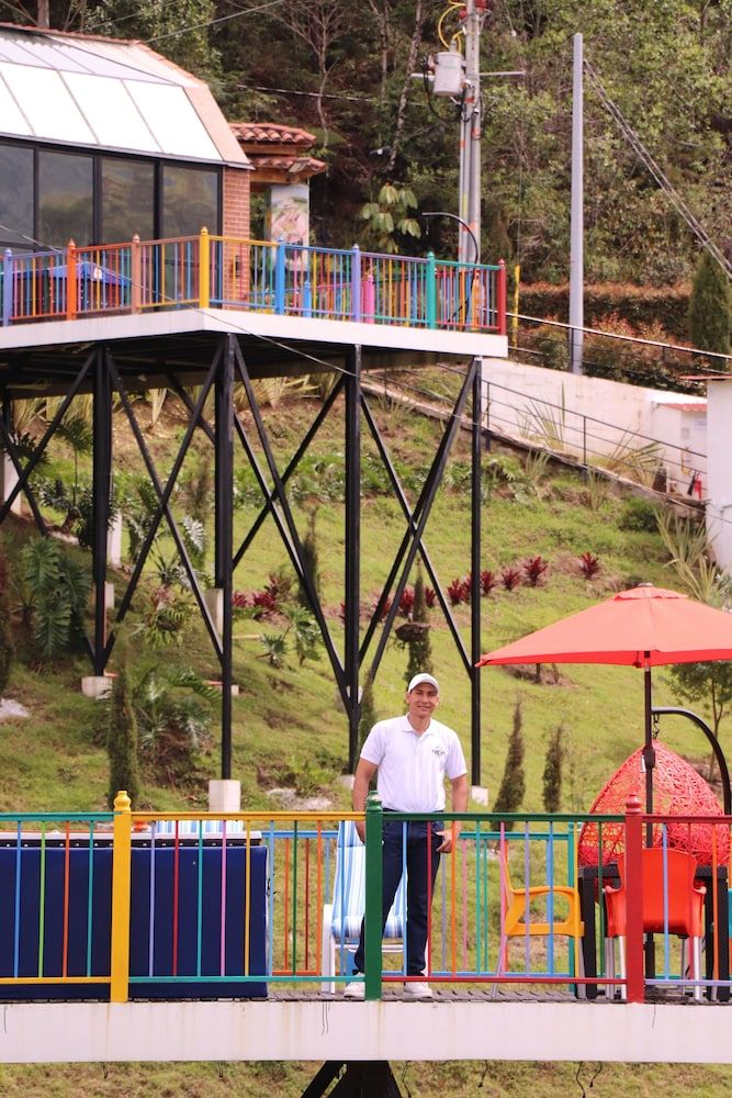 EL NIDO HOTEL GUATAPE -1 étoiles à Guatapé