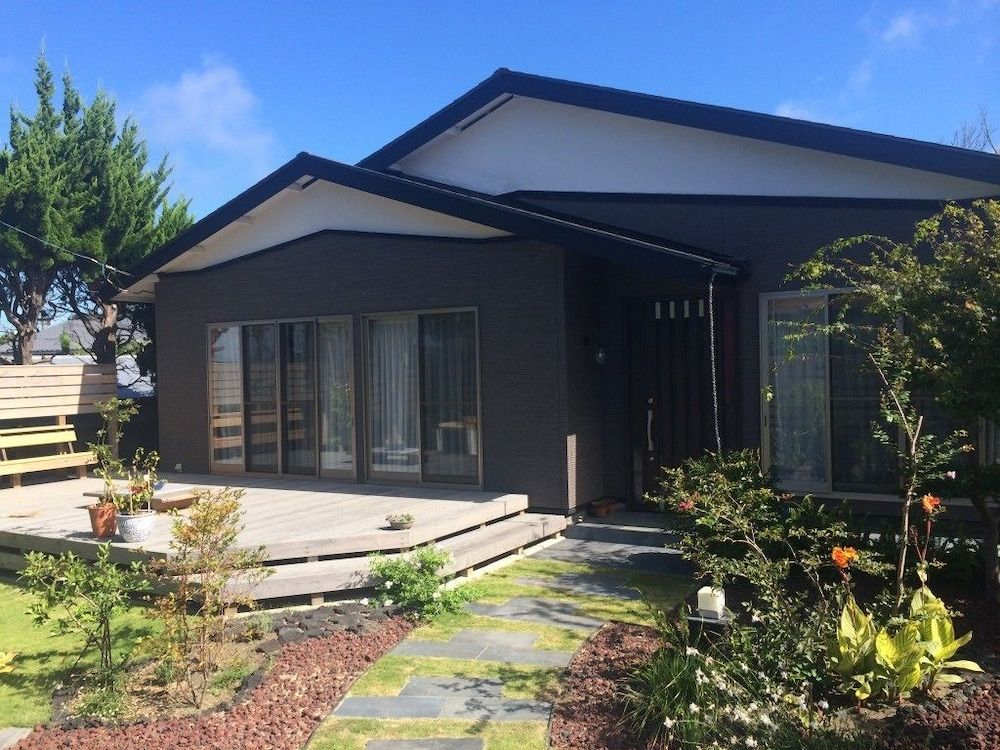 Den House 2 estrelas em Oshima