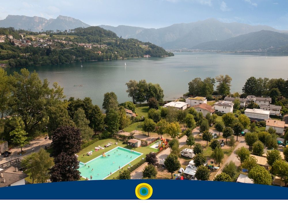 Club Del Sole Caldonazzo Family Collection -1 estrelas em Pergine Valsugana