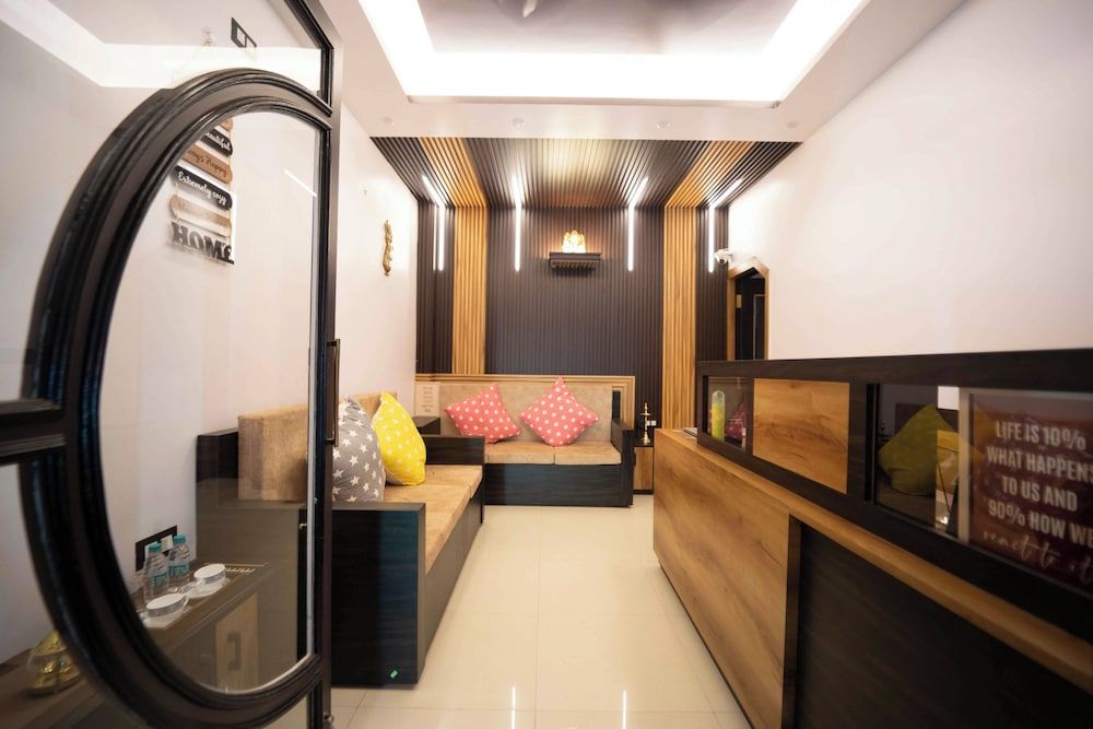 Ivy Nirvana -1 estrelas em Kiul