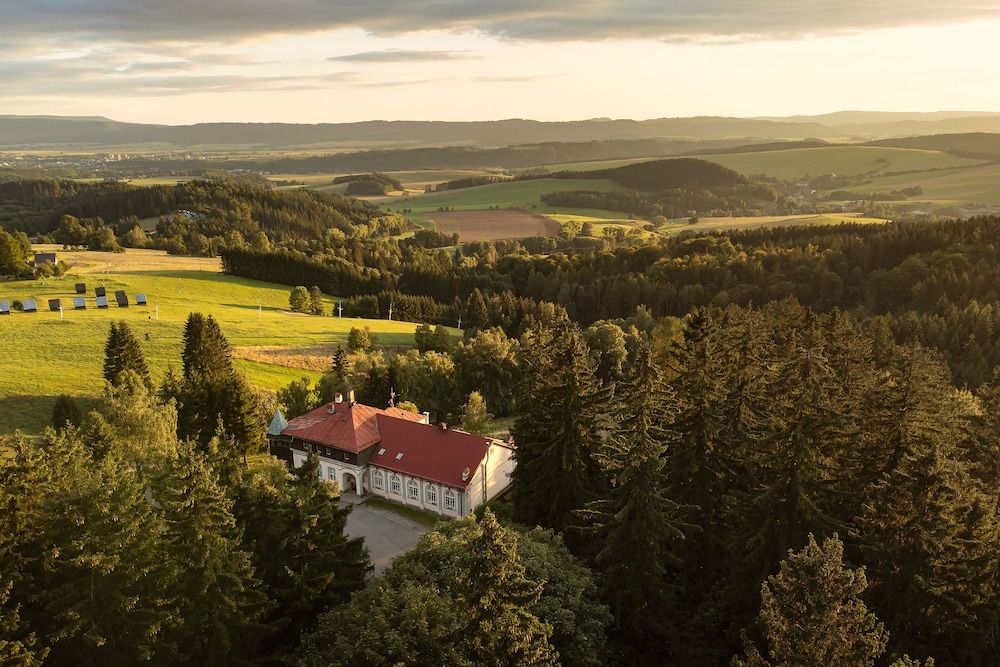 Hotel Zámeček Janovičky 3 estrelas em Broumov