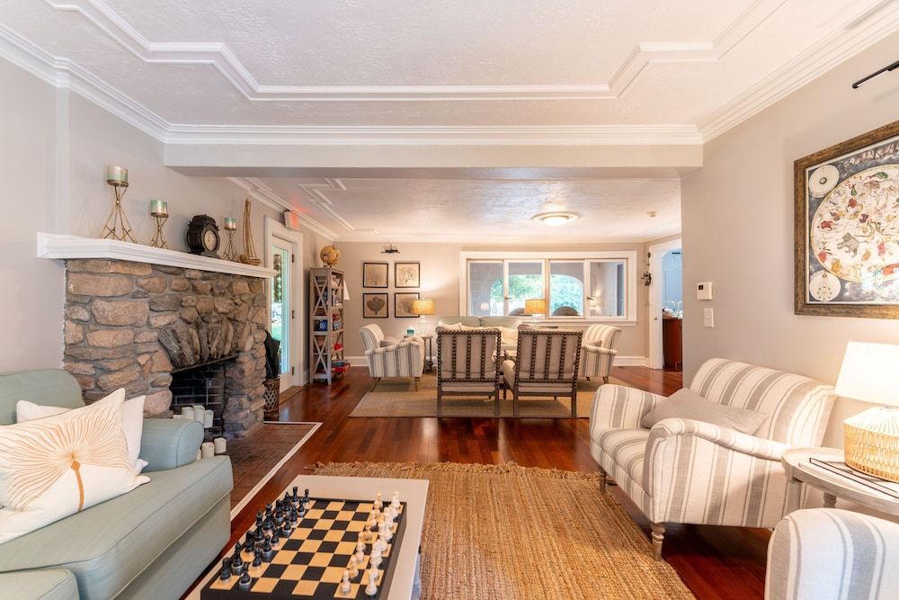 The Villa Bed & Breakfast 2