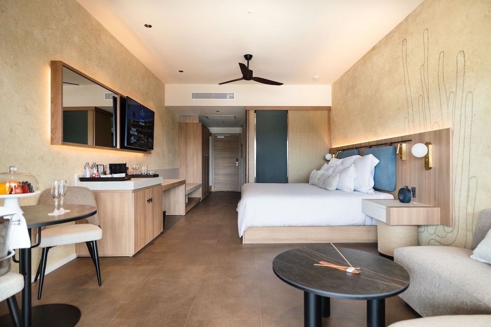 Secrets Baby Beach Aruba 3