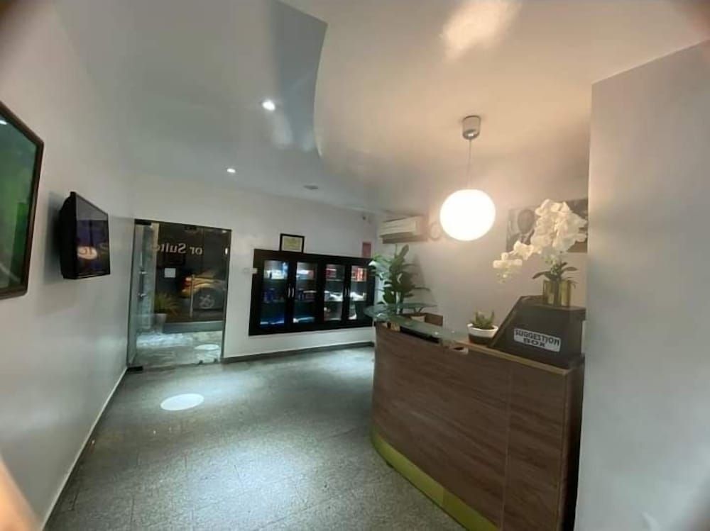 Axor Hotel &Suites 2