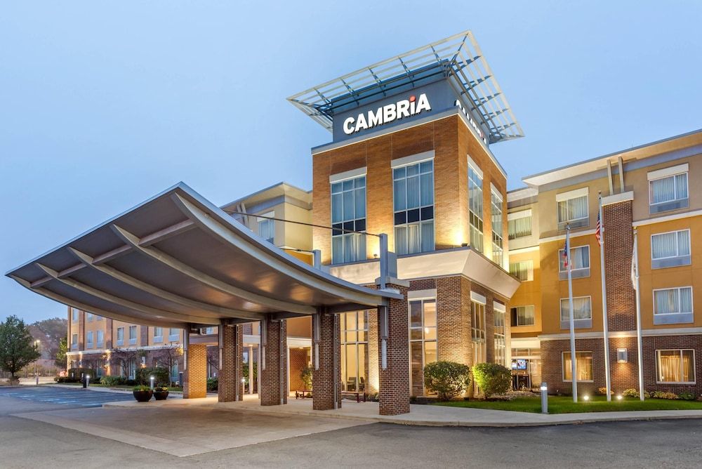 Cambria Hotel Akron - Canton Airport 3 estrelas em Uniontown
