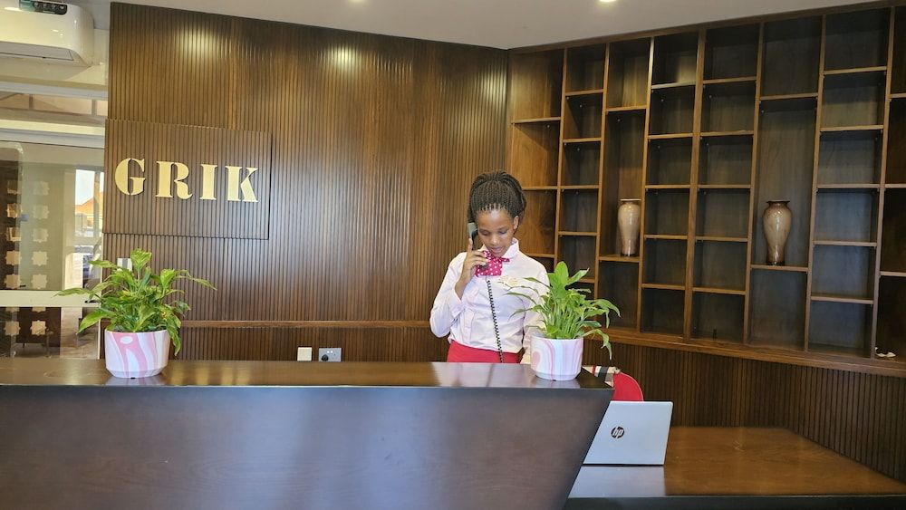 Grik Hotel - Entebbe 3