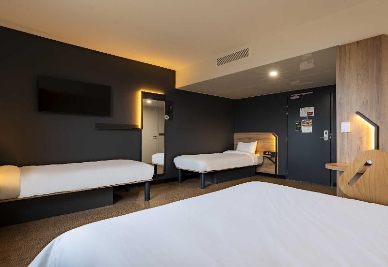 B&b Hotel Valenciennes Onnaing 2