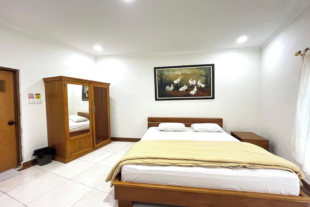 Maison Hotel Bukittinggi 2 estrellas en Bukittinggi
