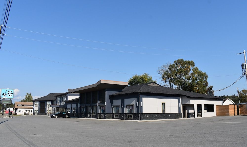 Big Bird Inn Wawa SureStay Collection By BW -1 estrelas em Wawa