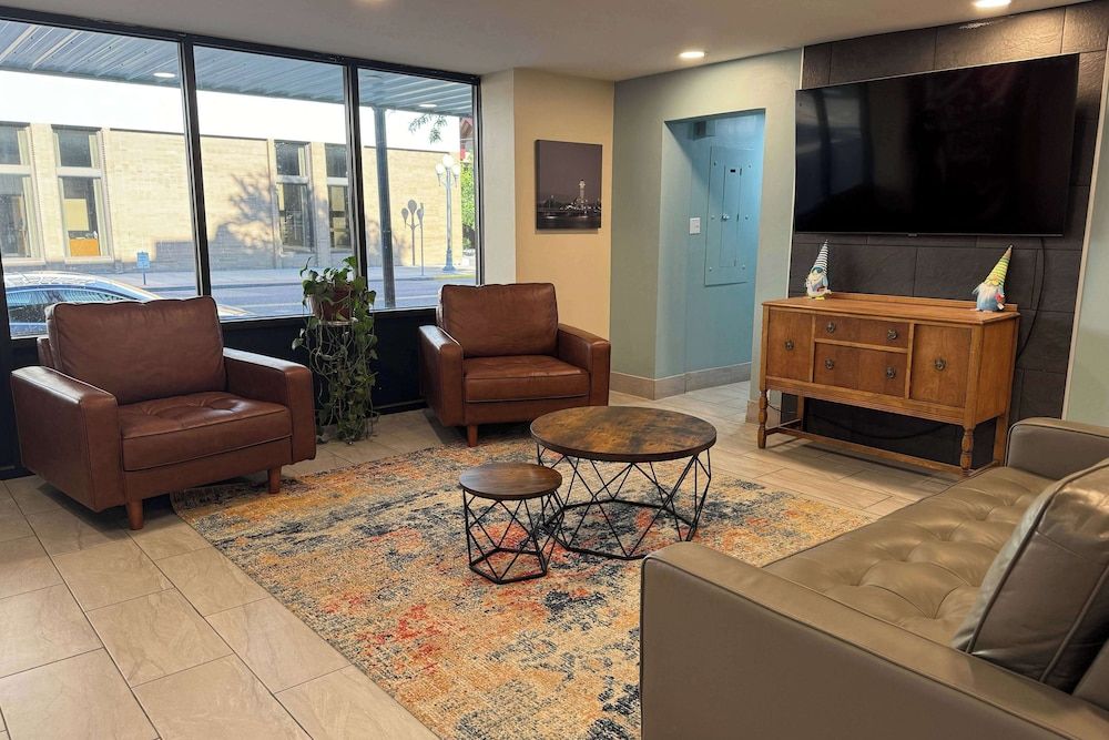 Super 8 By Wyndham Great Falls City Center 2