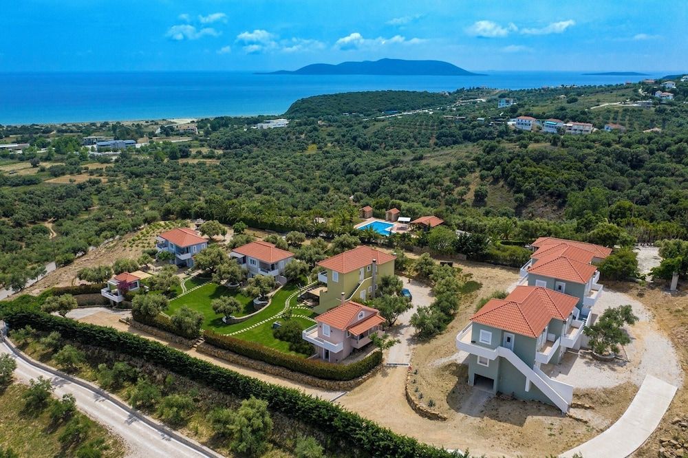 Kotroni Villas -1 estrelas em Finikounta
