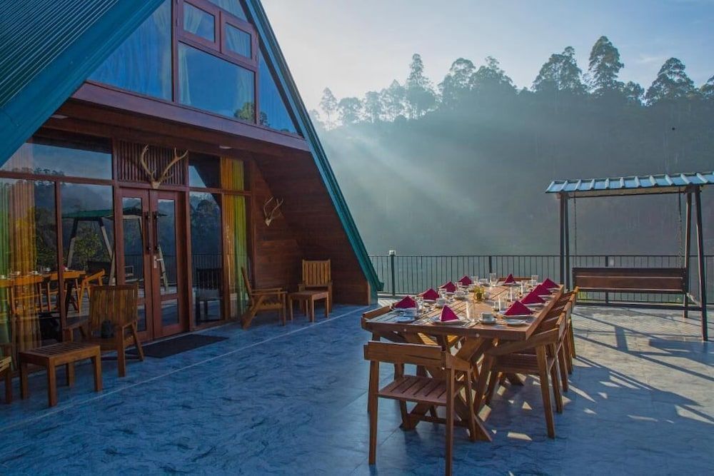 Top Mountain Resort -1 estrelas em Diyatalawa