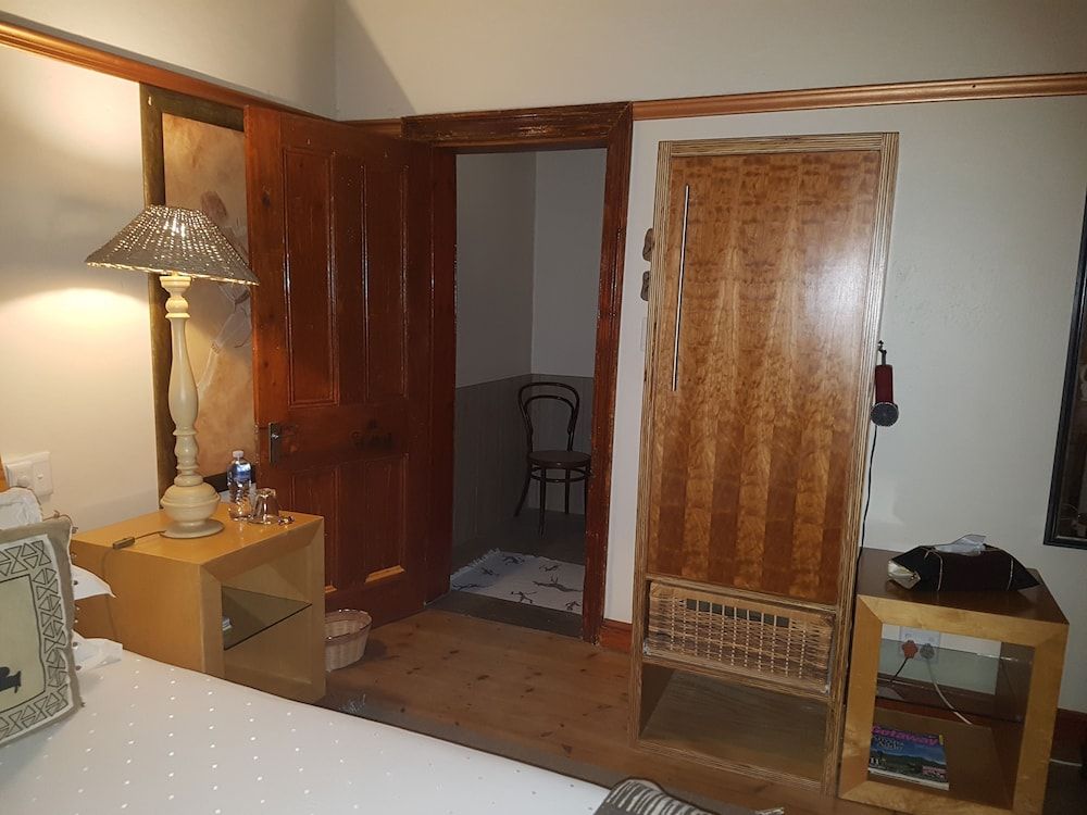Steytlerville Villa Guest House 3