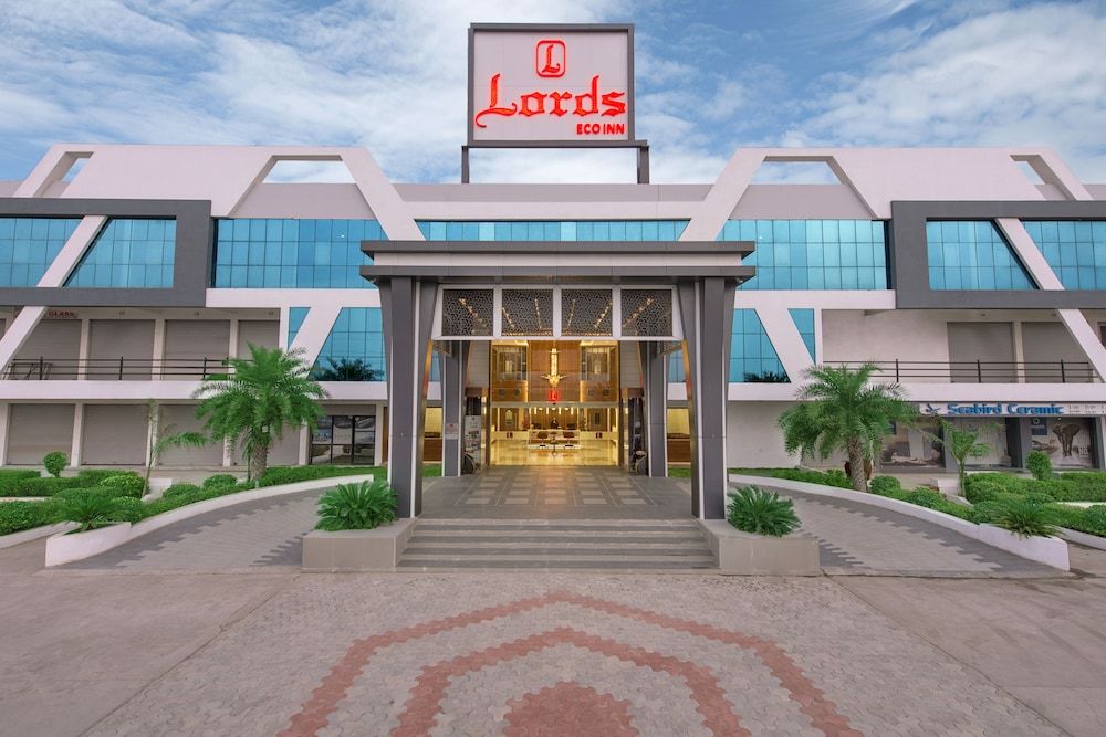 Lords Eco Inn Morbi 4 estrelas em Morbi