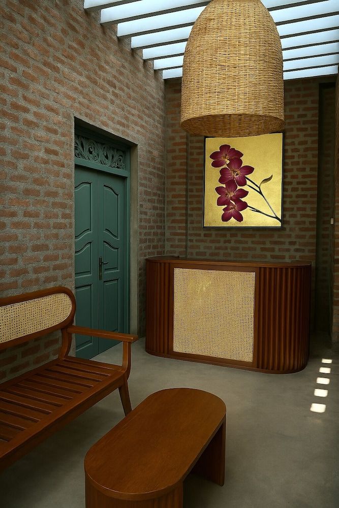 Moi Dambulla by DBI 2