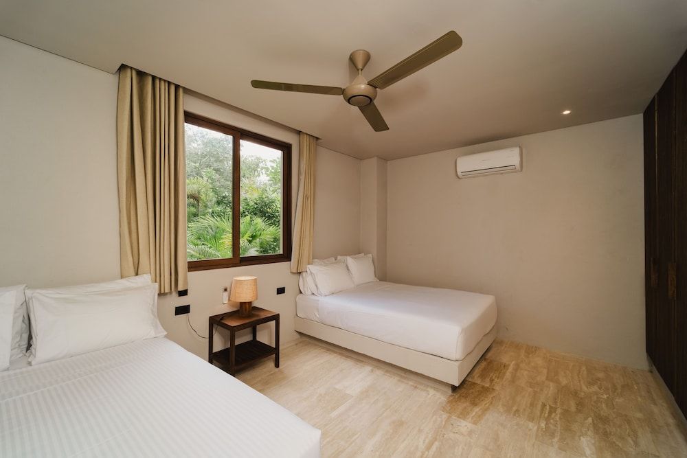 Naio Hotel & Villas 3