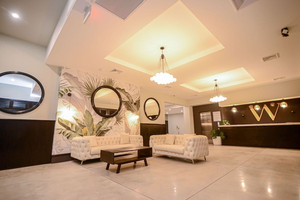 The Watermark Hotel 2