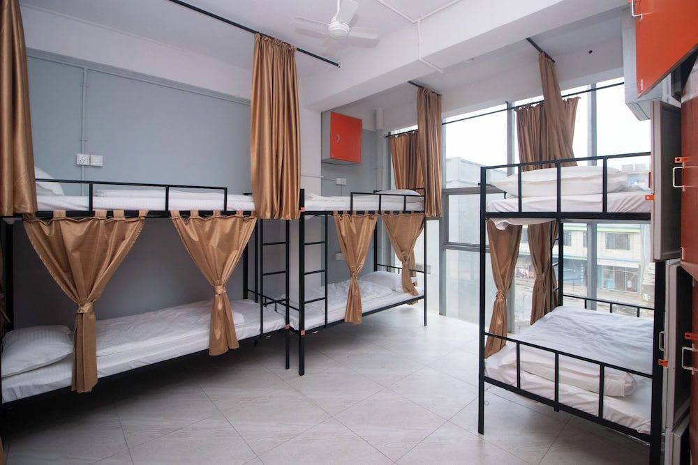 International Youth Hostel Inn 3