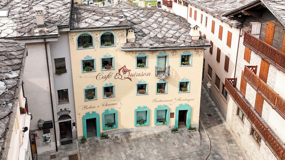 CafÔøΩ Quinson Relais De Charme -1 estrelas em Morgex