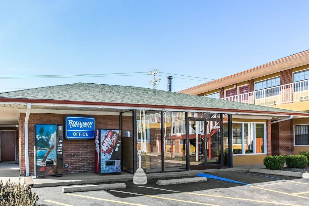 Rodeway Inn & Suites Smyrna - Nashville Area 1 estrelas em Smyrna