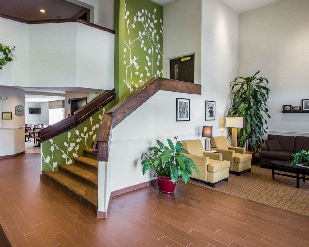 Sleep Inn & Suites 2