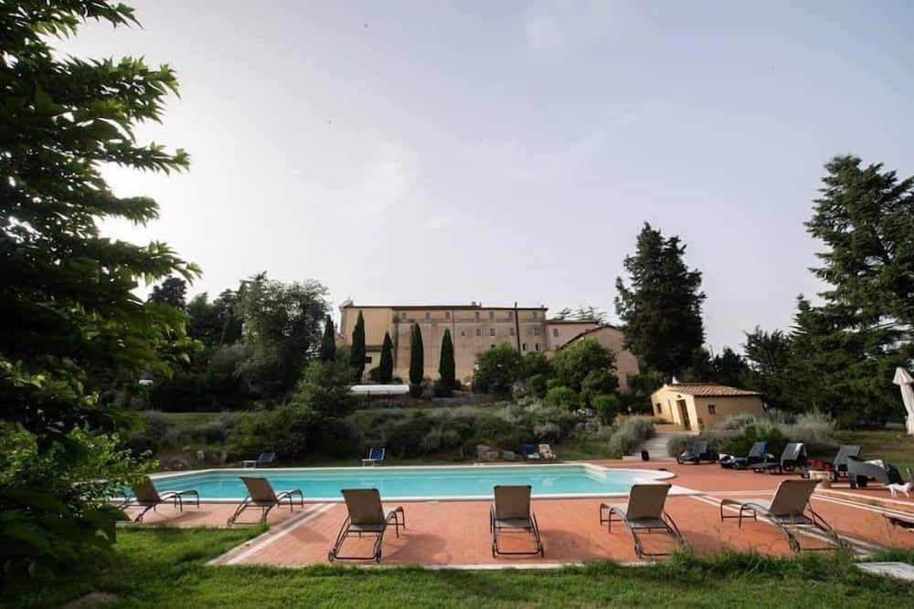 Country House Monastero le Grazie -1 estrelas em Amelia