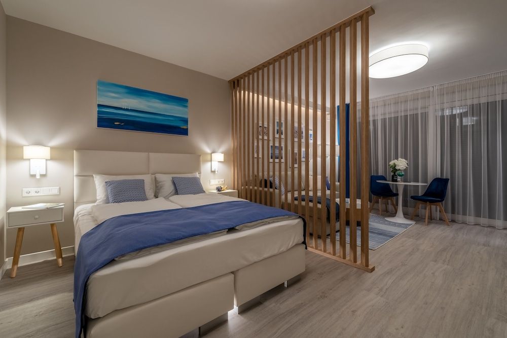 Lake Spirit Boutique Apartments 3