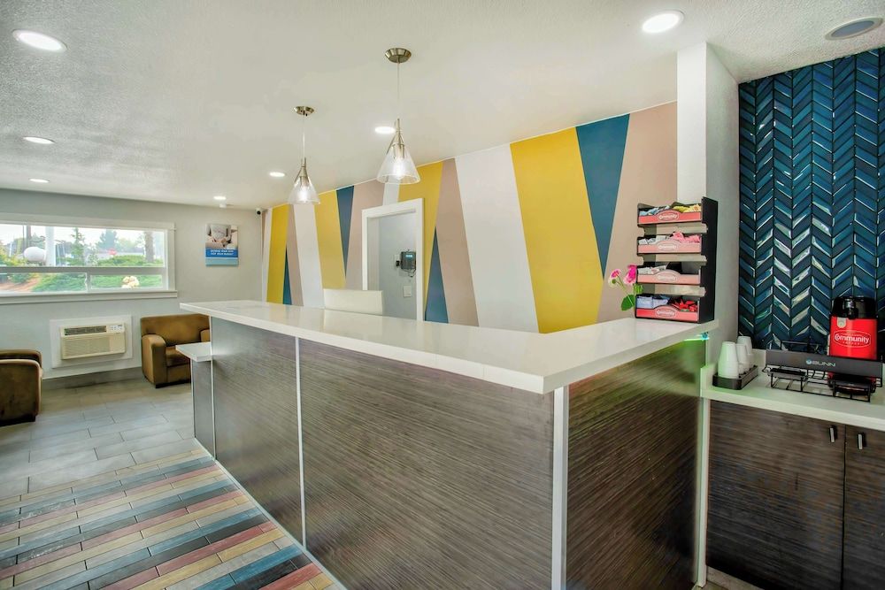 Studio 6 Suites Albany, OR 2