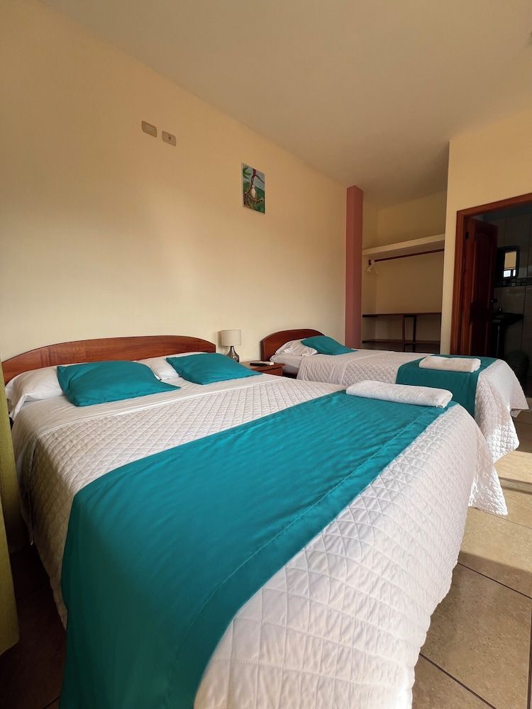 Hostal Casa Cascada 2