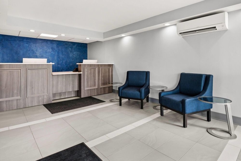 Baymont by Wyndham Batavia - Darien Lake 3