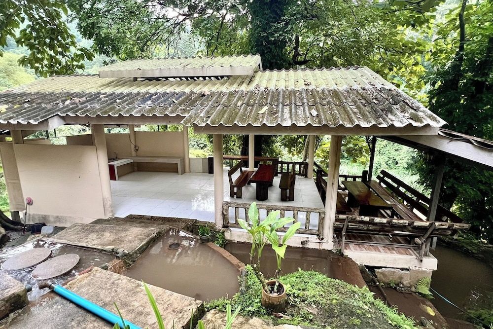 The Cascade - Mae Taeng Waterfall Bungalows 3